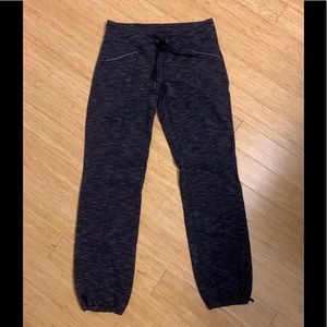 Athleta Quest Slouch Jogger Pants, Heather Black, M
